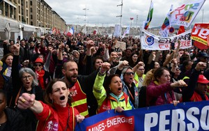 740.000 người tham gia làn sóng biểu tình mới trên toàn nước Pháp