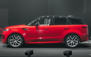 Thử xem giá 'option' của Range Rover Sport 2023: Thêm vài tính năng 'bay' luôn chiếc Fadil, bậc lên xuống giá gần 200 triệu