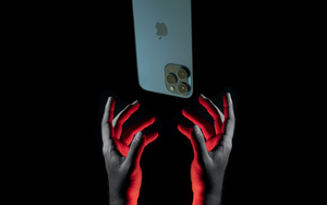 Thay đổi ngay điều này để không bị mất tiền, lộ tin nhắn trên iPhone