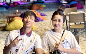 Vợ đăng ảnh xinh xắn, Phan Văn Đức phớt lờ, đi khen 'buồng chuối'