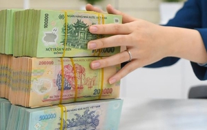 Lãi suất nhiều ngân hàng đồng loạt giảm từ ngày hôm nay 4/3