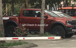 Ford Ranger Raptor 2023 xuất hiện tại Việt Nam: Giá dự kiến 1,329 tỷ đồng, ra mắt ngay tháng này
