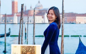 Người phụ nữ Việt sắm cả trăm bộ áo dài, mặc đi tất cả các sự kiện, lớn nhỏ giữa trời Âu khiến quan khách trầm trồ