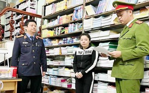  Bắc Giang: Khởi tố ba bị can về hành vi buôn sách giả