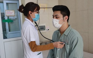 Sốt cao, đau đầu, nam thanh niên đi khám và phát hiện mắc căn bệnh chẳng ngờ tới