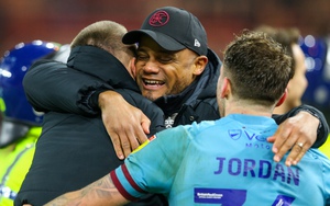 Burnley trở lại Premier League sớm 7 vòng đấu: Công của Kompany 'to nhất'