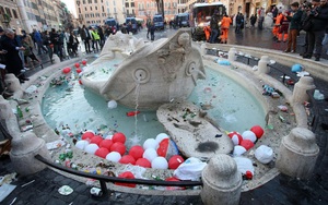 Italy lên kế hoạch phạt 5 con số đối với hành vi phá hoại di tích và nghệ thuật