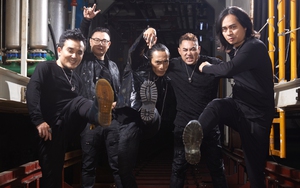 Guitarist Trần Tuấn Hùng: Bức Tường 'cân bằng' để chuyển động