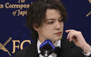 Nam idol tố bị nhà sản xuất lạm dụng tình dục suốt 4 năm từ khi mới 15 tuổi