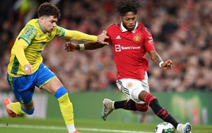 Lịch thi đấu bóng đá hôm nay 16/4: Nottingham vs MU