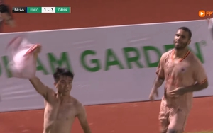 Sao U23 Việt Nam solo ghi bàn cho CAHN ở góc khó tin, cởi áo ăn mừng cực nhiệt