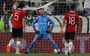 Maguire và De Gea liên tiếp sai lầm, MU thua tức tưởi Sevilla, dừng bước tại tứ kết Europa League
