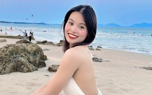 Không dự SEA Games 32, cung thủ Đỗ Thị Ánh Nguyệt đi du lịch thả dáng quyến rũ thướt tha trên biển