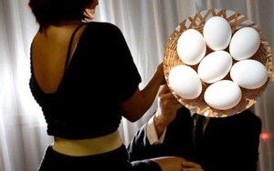 Lộ thân phận Sugar Baby chỉ vì bạn trai phát hiện nhà nhiều... trứng