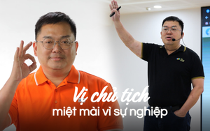 Vị doanh nhân vừa "rời ghế" Chủ tịch FPT Telecom: 30 năm làm việc vẫn hối hận vì chưa kiếm đủ tiền, từng gây xôn xao với quan điểm "cha mẹ đừng làm bạn với con"