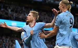 Song sát Haaland - De Bruyne tỏa sáng rực rỡ, Man City vùi dập Arsenal, chạm một tay vào chức vô địch Ngoại hạng Anh