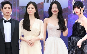 Siêu thảm đỏ Baeksang 2023: Đại mỹ nhân Song Hye Kyo giá đáo so kè 'ác nữ' Lim Ji Yeon, Suzy và Park Bo Gum tương tác kỳ lạ