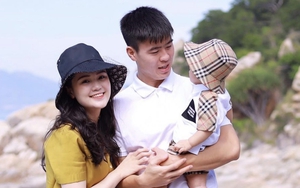 Hội cầu thủ đi du lịch sang chảnh, người ra nước ngoài người ra đảo 