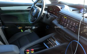 Porsche Macan 2024 lộ nội thất hiện đại chưa từng có, nhiều chi tiết như bê nguyên từ Cayenne và Taycan