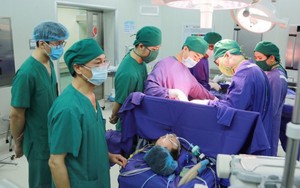 Đau bụng, nôn nhiều sau ăn, người phụ nữ phát hiện mắc ung thư