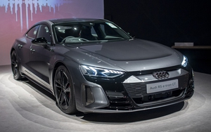 Audi RS e-tron GT về Việt Nam giữa tháng này: Mạnh ngang siêu xe, đi Hà Nội-Hạ Long rồi về vẫn chưa cần sạc