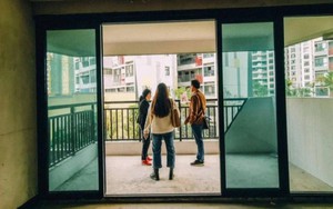 Chán công việc ổn định, tôi nghỉ việc đi làm môi giới nhà đất: Mua hàng loạt không cần biết đắt rẻ, hết sốt đất vẫn sống ung dung nhờ điều này