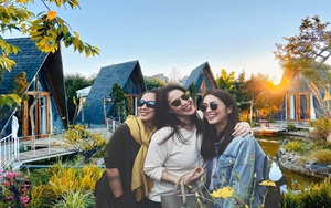 Giá chưa đến 600.000 đồng/đêm, homestay “cổ tích” ẩn mình ở xứ sở ngàn thông Đà Lạt có gì mà Hà Tăng cùng nhóm bạn từng đến mở tiệc?