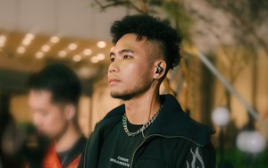 Hit 'con trai bà bán bánh mì' của Phúc Du bị 'nhận vơ' bản quyền, còn bị báo cáo ngược đến chính chủ cũng phải gỡ bỏ?
