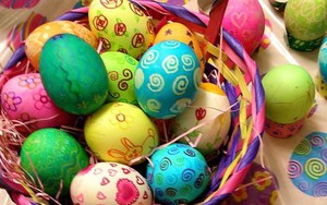 Lạm phát không làm 'nhụt chí' mua sắm của người Pháp dịp lễ Phục sinh