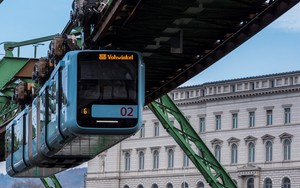 Cứ tưởng tàu "treo ngược" của Trung Quốc là đột phá công nghệ, hóa ra ý tưởng này đã được người Đức thực hiện trước đó hơn 120 năm