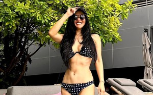 'Bống' Hồng Nhung khoe ảnh diện bikini, ai cũng trầm trồ vì body ở tuổi 53 của người đẹp