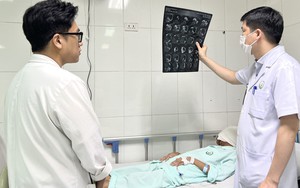 Người phụ nữ mang khối u vùng mặt to như chiếc đầu thứ hai