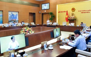 Phiên họp thứ 23 Ủy ban Thường vụ Quốc hội: Đề xuất phải can thiệp y học mới được công nhận chuyển đổi giới tính