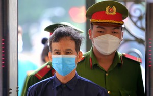 Tuyên truyền chống Nhà nước, Trần Văn Bang lĩnh 8 năm tù