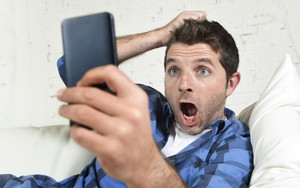 Nhiều người sửng sốt trước cảnh báo "Đợi đủ 59 phút rồi mới chạm vào điện thoại buổi sáng": Chuyện là thế nào?