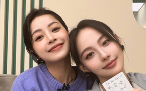 Chi Pu nhận quà từ người đẹp 'Diên hi công lược', cảm động với một chi tiết này