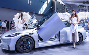 Vua xe điện đến lúc phải sợ xe Trung Quốc, hãng Wuling sắp bán ở Việt Nam cũng có thể vượt mặt