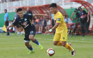 HLV Kiatisuk và HLV Popov khen ngợi lẫn nhau