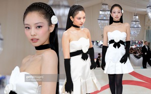 Kim Jennie xuất hiện nổi bật tại Met Gala, dự là "công chúa hoa trà" sẽ đưa 1 trend cũ hot trở lại