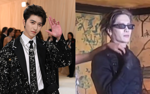 2 nam thần xứ Trung bị dìm thảm ở Met Gala 2023: Thái Từ Khôn lộ hết da mụn, Jackson "bả phấn" như đóng phim kinh dị