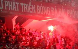 'Sân Lạch Tray đẹp, xin đừng đốt pháo'