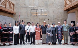 Triển lãm chuyên đề Trịnh Công Sơn 'Cảm hứng từ Thiền và Cà phê' 