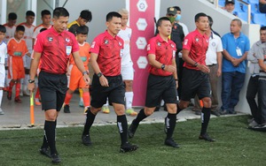 Bóng đá Việt Nam ngày 29/5: Trọng tài Thái Lan cầm còi ở vòng 10 V-League