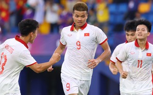 Tiến Long 'đốt lưới' khó tin, U22 Việt Nam vẫn thắng dễ U22 Singapore