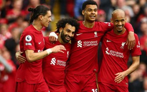Salah tỏa sáng, Liverpool hạ 'ngựa ô', quyết đua top 4 với MU