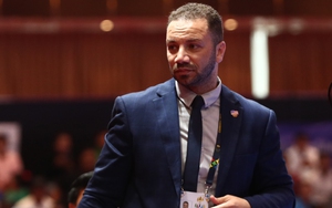 Nổi cáu vì thua Việt Nam những giây cuối, HLV đội võ Malaysia bị trọng tài đuổi khỏi sân