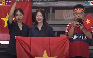 Hòa Minzy cổ vũ cực sung trong ngày tuyển bóng chuyền nữ Việt Nam thắng dễ Singapore