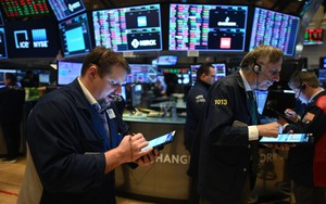 Chứng khoán Phố Wall đi xuống
