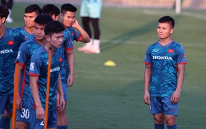 HLV Troussier và ngôi sao Quang Hải