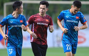 HLV Troussier chia tay thêm Tiến Linh và Triệu Việt Hưng